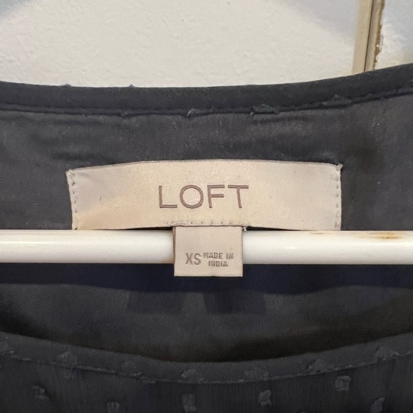 Dark gray LOFT blouse - Picture 3 of 3